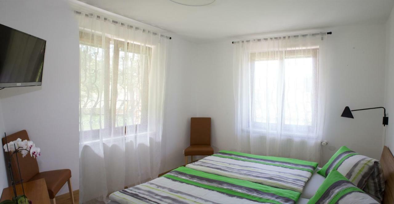 Gaestezimmer Buchegger Krumbach  Ngoại thất bức ảnh