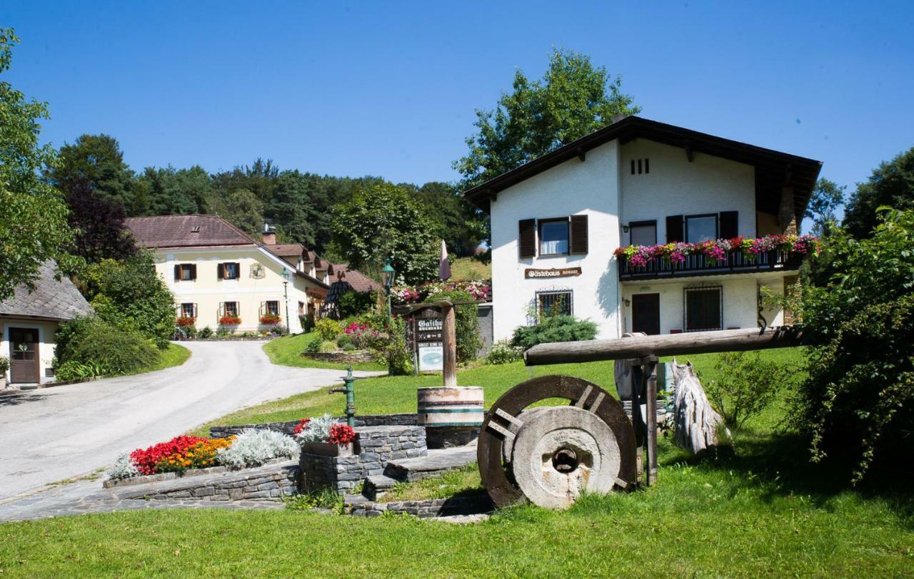 Gaestezimmer Buchegger Krumbach  Ngoại thất bức ảnh